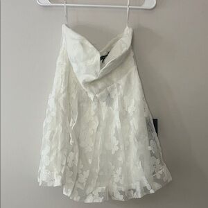 Lulu's Strapless White Floral Dress